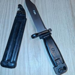 Baïonnette AKM de stock Yougoslave