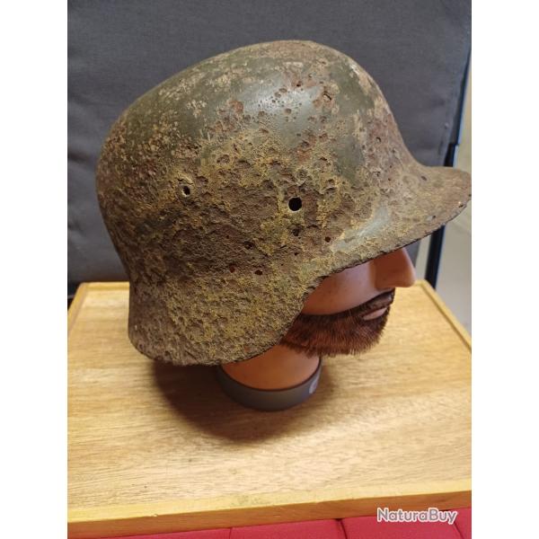 Authentique coque de casque allemand M42 - WW2 - brut de fouille