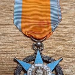 Médaille Croix de Chevalier de l'Ordre du Mérite Social