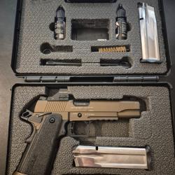Pistolet Tisas 2011 DS Duty Bronze Cal. 9x19 optic ready + HOLOSUN