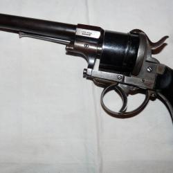 Gros revolver à broche 6 coups  calibre 11mm signé "J CHAINEUX breveté" double action.