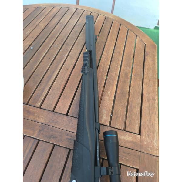 Carabine pcp stroeger en 19.9 joules avec lunette 4x32 et la pompe .