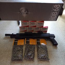 Vend hdb calibre 68 umarex avec lunettes et lampe  +7 boîte de cartouches CO2 + 3 paquets de 100 bil