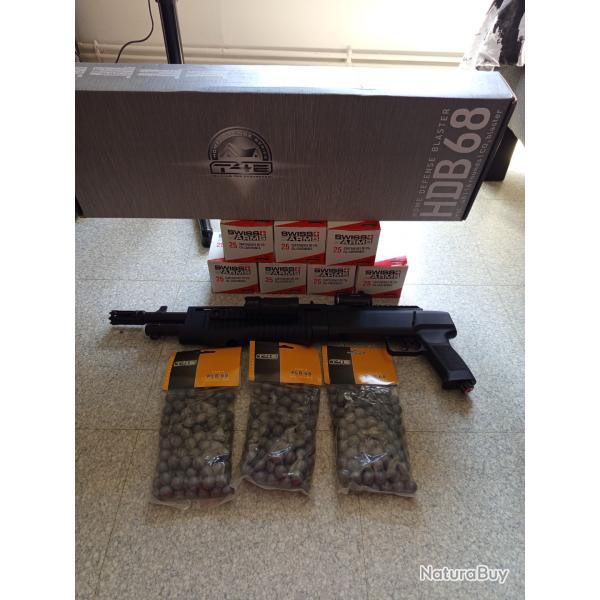 Vend hdb calibre 68 umarex avec lunettes et lampe  +7 bote de cartouches CO2 + 3 paquets de 100 bil