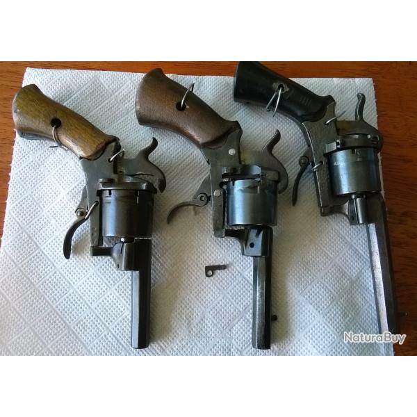 Lot revolvers a broche pour pieces ou ...