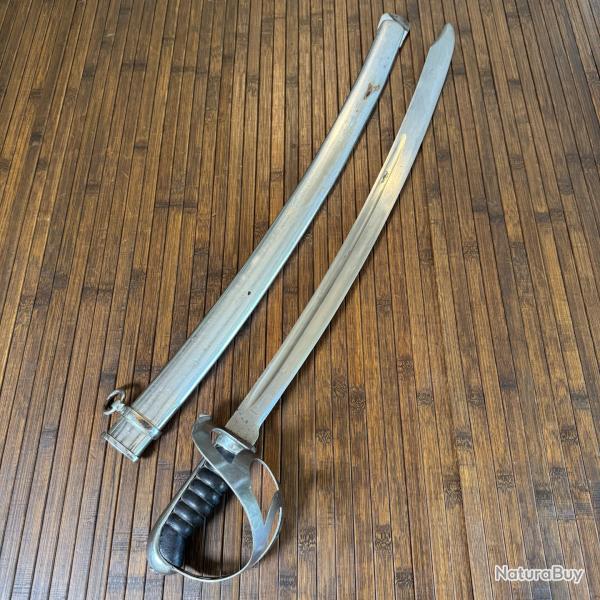 BEAU ET PAS COURANT SABRE 1913 DE LA MARCHAUSSE ROYALE NEERLANDAISE HEMBRUG MONOMATRICULE