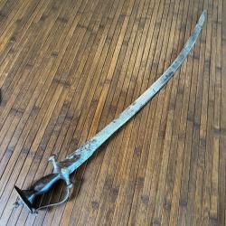 SABRE INDIEN TALWAR XVlll éme  siècle LAME GRAVÉE A L'OR