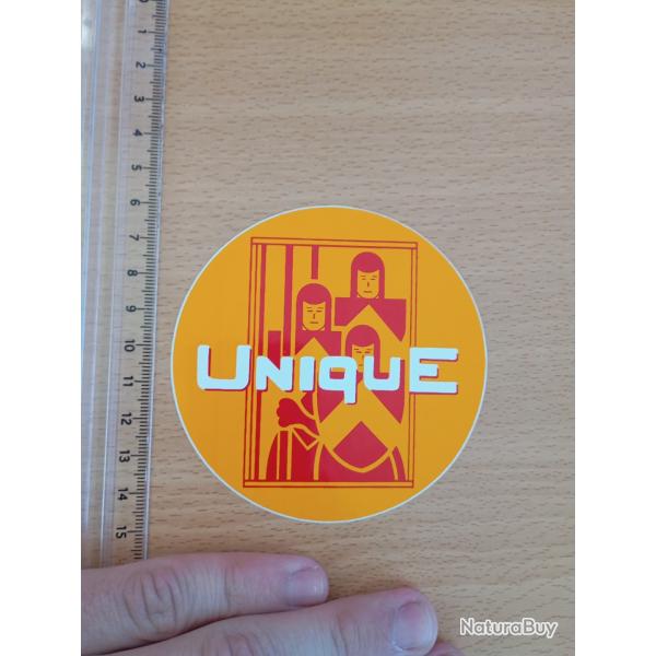 Autocollant de la marque Unique/ RWS