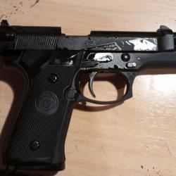 Pistolet air soft  WE