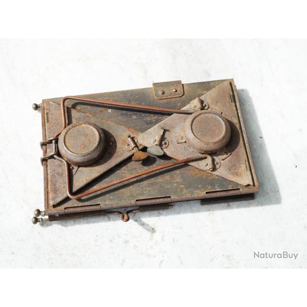 ARME FRANAISE - Lanterne  bougie - lampe pliante Montjardet manque un mica BAG25MON001 - WWI