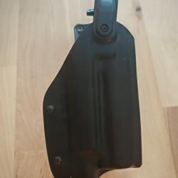 Holster / étui de ceinture Blade tec pour P226 avec lampe