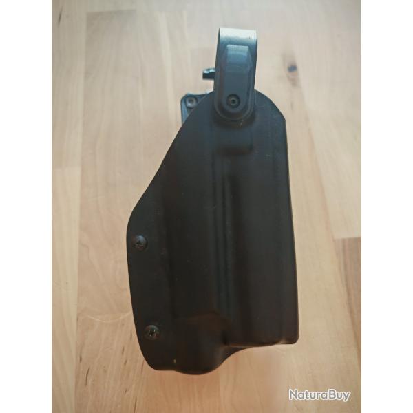 Holster / tui de ceinture Blade tec pour P226 avec lampe