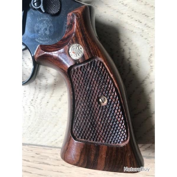 Trs belles plaquettes S&W K square butt