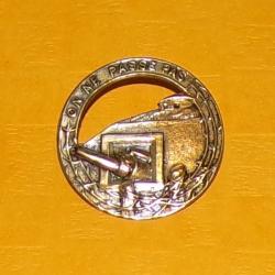 Béret Maginot, 35 mm, ajouré, bronze, canon à gauche, épingle + T.d.C. , Insigne de béret de la lign