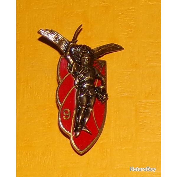 9 R.C.P, mail, dos grenu fin, poinon A.B, G.1366 en arc  droite, Saint Michel au vol dploy bro