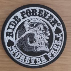 ÉCUSSON BRODÉ SKULL RIDE FOREVER SYSTÈME SCRATCH 8CM