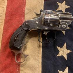 Revolver Smith & Wesson DA calibre 38 SW "subnose"