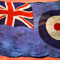 Drapeau pour un pilote de la R.A.F. de la seconde guerre mondiale en T.B.E.