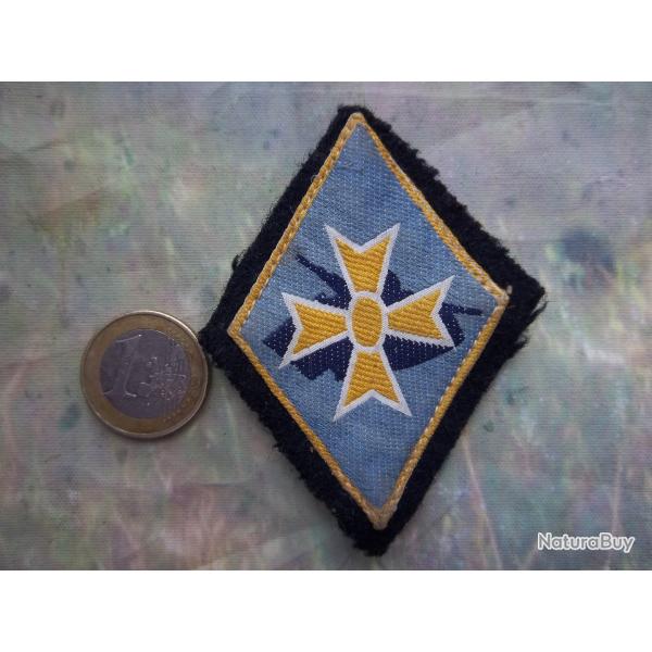 1 re division blinde cusson militaire modle  crochets insigne