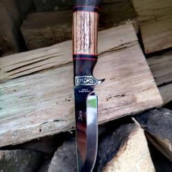 Couteau de chasse (manche en bois)