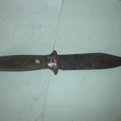 couteau les deux diables lame acier de 13 cm