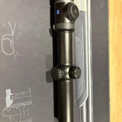 Zeiss Victor V8 1,1-8x30 diam36 rail SR