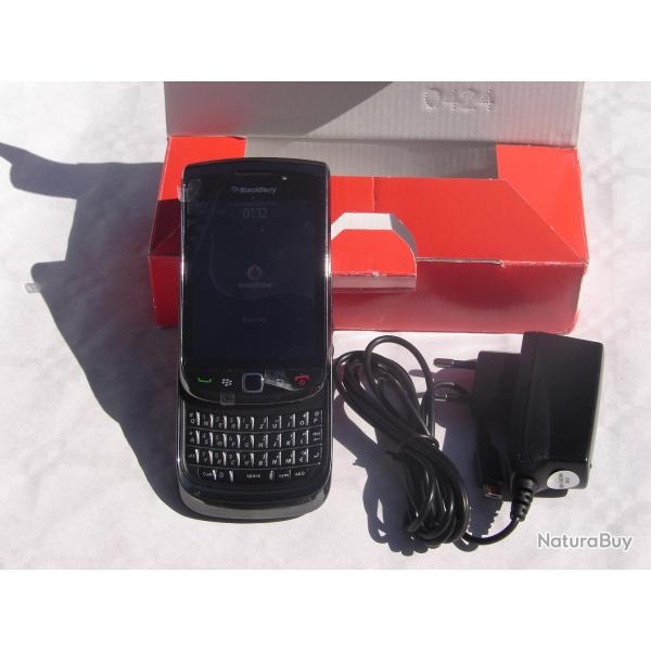 BlackBerry Torch 9800 4GB etat Neuf dbloqu tout oprateurs