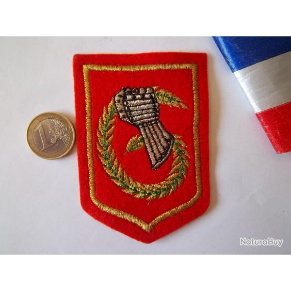 cusson collection militaire de la 6 DB- Division Blinde modle  coudre