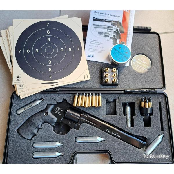 Revolver ASG Dan Wesson 8" Black Plated CO2 Cal. 4,5 mm