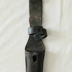 Equipement - DE412840a  Gousset porte baïonnette K98