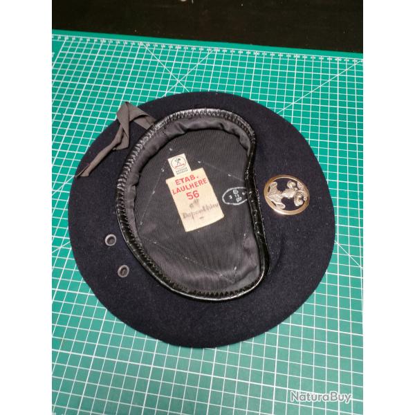 ATTRIBUE COMMANDANT BERET AVEC INSIGNE CAVALERIE, FABRICANT LAULHERE TAILLE 56, GUERRE D'ALGERIE