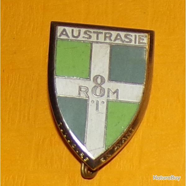 8 Rgiment d'Infanterie Motoris, mail, dos vaguels , cu  croix blanche et cantons verts et gri