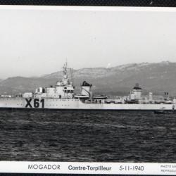CPA - Marine Militaire - 4985 MOGADOR CONTRE TORPILLEUR 5-11-1940 N°1491