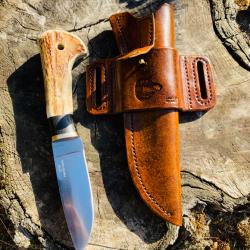 couteau de chasse d'artisan / bois de cerf , ébène / acier carbone 1070