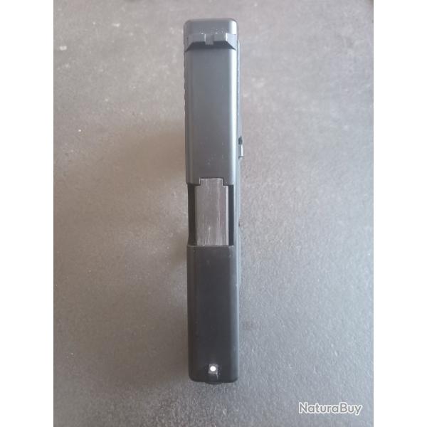 Airsoft Glock 19 Billes de 6 mm BB blowback plus un chargeur trs bon tat