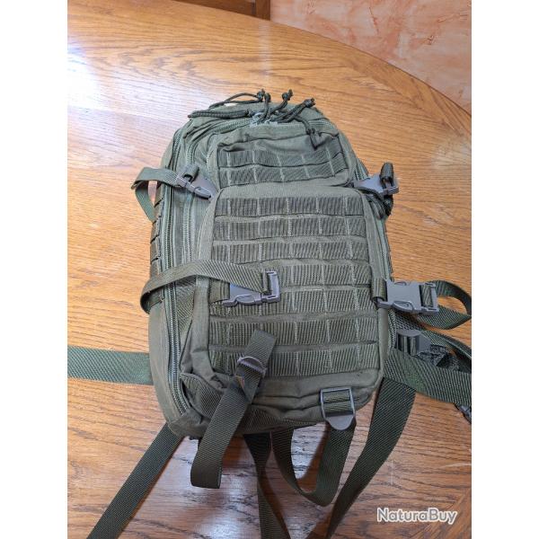 Sac  dos US assault pack 20l vert OD