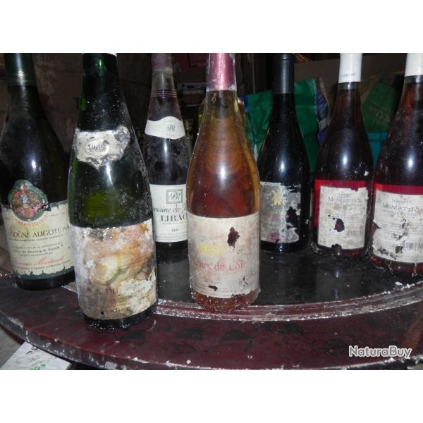 LOT DE 10 BOUTEILLES DE VIN DIVERS