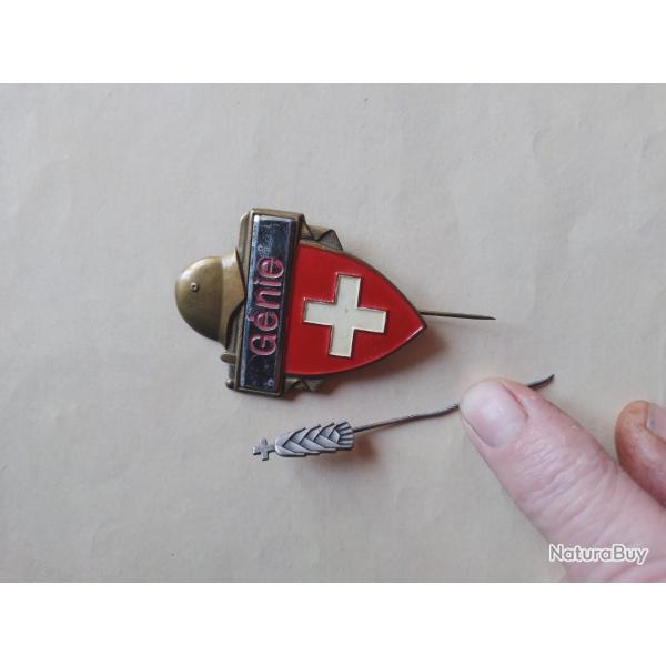 lot ancienne broche et epingle  armee             suisse