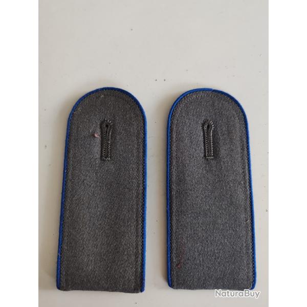 PAIRE DE PATTES D PAULE BUNDESWEHR , LISER BLEU