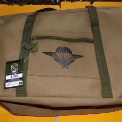 SAC MONITEUR AVEC INSIGNE PARACHUTISTE DE L'ARMEE FRANCAISE , 100 % COTON  ,DE FABRICATION ACTUELLE