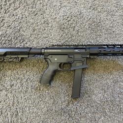"NOUVEAUTÉ 2025" Carabine REVO ARMS AR9 Calibre 9 mm Para Canon 8"