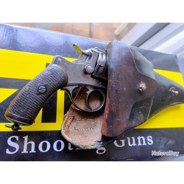 Revolver rglementaire 1873 Manufacture d'armes de st Etienne anne 1881 cal:11mm73 +tuis Sacoche .