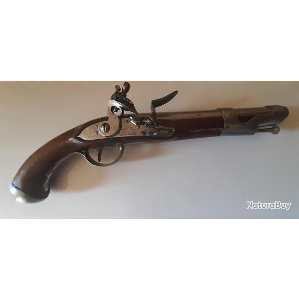 PISTOLET reglementaire 1763-66 manufacture de Libreville