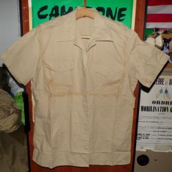 CHEMISE MILITAIRE DE L'ARMEE FRANCAISE ,Taille 3 SOIT L OU 41-42  EN CIVIL, AVEC MANCHES  COURTES ,F