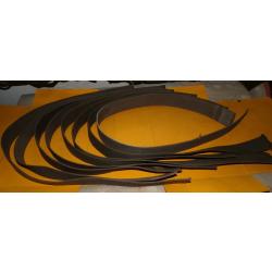 LOT DE 8 SANGLES DU MATERIEL DE L'ARMEE FRANCAISE , LARGEUR 5 CM , LONGUEUR DE 90 CM A 110 CM    , B