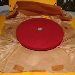 ROULEAU DE GALON ROUGE AVEC LISERE NOIR  POUR L'ARMEE FRANCAISE , FABRICATION FRANCAISE  , ETAT NEUF