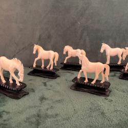 7 Chevaux du bonheur Asie