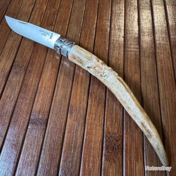 OPINEL N7 CUSTOM ARTISANAL UNIQUE MANCHE POINTE BOIS DE CERF SCULPT D'UN CERF