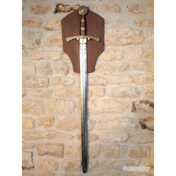 Prsentoir mural blason pour pe - EBR24PRS002