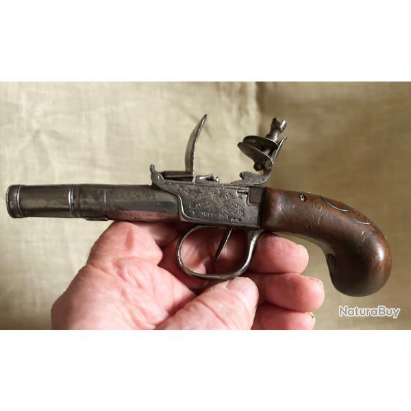 Trs beau pistolet  silex de voyage - fin XVIII ime